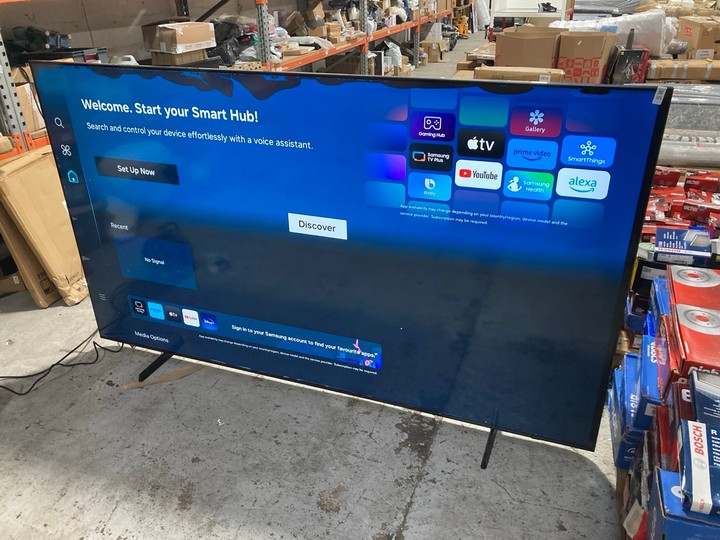 Lot 315  
            Marchington SR17 - Collection 

                
(COLLECTION ONLY) SAMSUNG 98" CRYSTAL UHD 4K LED TV: MODEL UE98DU9000U WITH POWER...