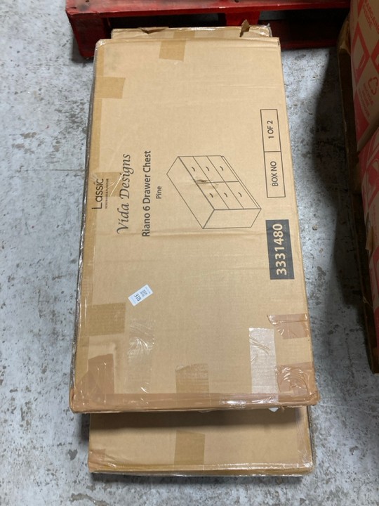 Lot 318  
            Marchington SR17 - Delivery or Collection 

                
LASSIC VIDA DESIGNS RIANO 6 DRAWER CHEST IN PINE: LOCATION - B7