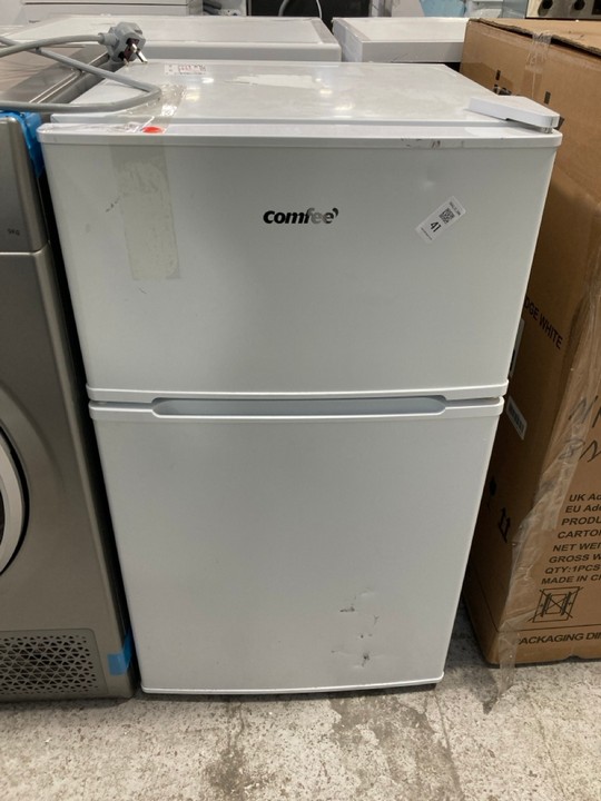 Lot 41  
            Marchington SR17 - Delivery or Collection 

                
COMFEE UNDER COUNTER FRIDGE FREEZER MODEL : RCT87WH2 - ORIGINAL RRP - £159: LOCAT...