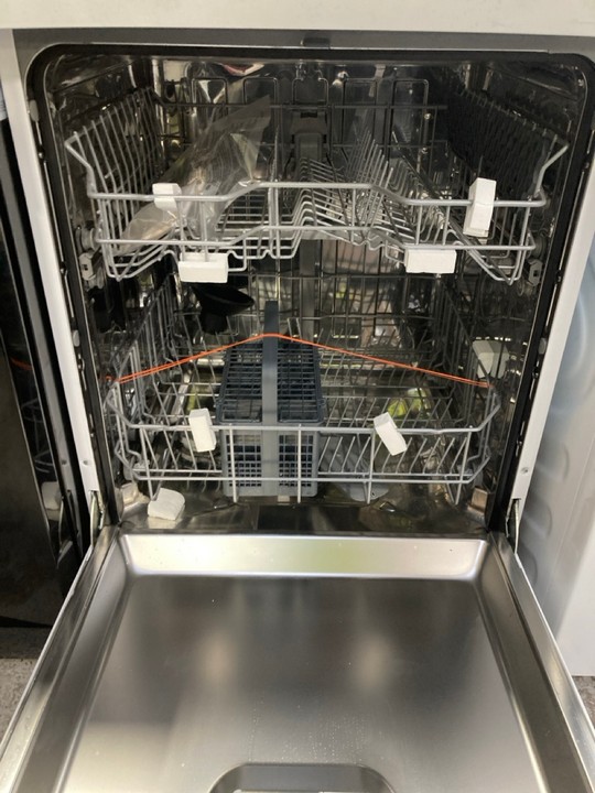 Lot 47  
            Marchington SR17 - Delivery or Collection 

                
BEKO DISHWASHER: MODEL DVN04X20W - ORIGINAL RRP £229: LOCATION - B3 - Image 2