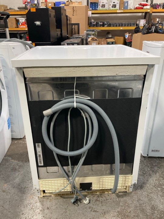 Lot 54  
            Marchington SR17 - Delivery or Collection 

                
CANDY RAPIDO DISHWASHER MODEL : CF3E9L0W-80 - ORIGINAL RRP - £289: LOCATION - B3 - Image 5