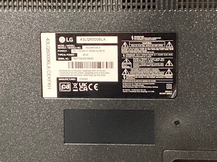 Lot 5  
            Marchington SR17 - Delivery or Collection 

                
LG 43" FULL HD LQ60 SMART LED TV MODEL : 43LQ60006LA - ORIGINAL RRP - £179: LOCAT... - Image 3