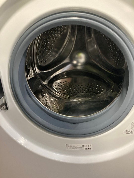 Lot 63  
            Marchington SR17 - Delivery or Collection 

                
HISENSE 10KG WASHING MACHINE MODEL : WF1Q1041BW - ORIGINAL RRP - £299: LOCATION - B3 - Image 2