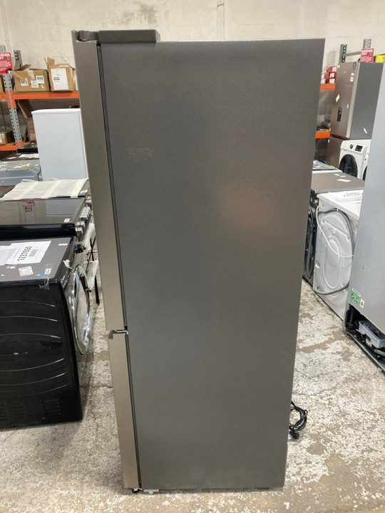 Lot 72  
            Marchington SR17 - Delivery or Collection 

                
HISENSE 482L NO FROST AMERICAN FRIDGE FREEZER MODEL : RQ5P470SMIE - ORIGINAL RRP ... - Image 3