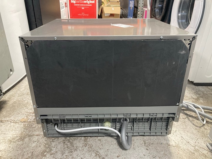 Lot 75  
            Marchington SR17 - Delivery or Collection 

                
COMFEE TABLE TOP DISHWASHER MODEL :KWH-TD602-S - ORIGINAL RRP - £219: LOCATION - B4 - Image 5
