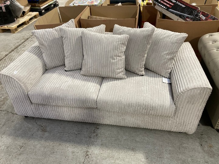 Lot 8  
            Marchington SR17 - Delivery or Collection 

                
3 SEATER JUMBO CORD SOFA IN SILVER GREY FABRIC: LOCATION - B1