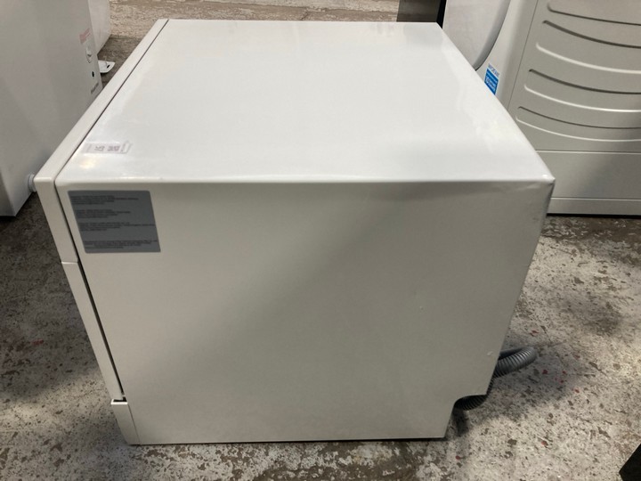 Lot 97  
            Marchington SR17 - Delivery or Collection 

                
COMFEE TABLE TOP DISHWASHER MODEL : KWH-TD602E-W - ORIGINAL RRP - £219: LOCATION ... - Image 3