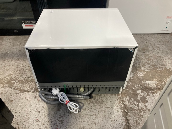 Lot 97  
            Marchington SR17 - Delivery or Collection 

                
COMFEE TABLE TOP DISHWASHER MODEL : KWH-TD602E-W - ORIGINAL RRP - £219: LOCATION ... - Image 5