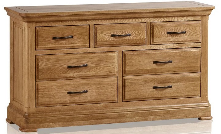 Lot 103  
            Marchington SR10 - Delivery or Collection 

                
OAK FURNITURELAND CANTERBURY NATURAL SOLID OAK 3+4 CHEST OF DRAWERS - ORIGINAL RR...