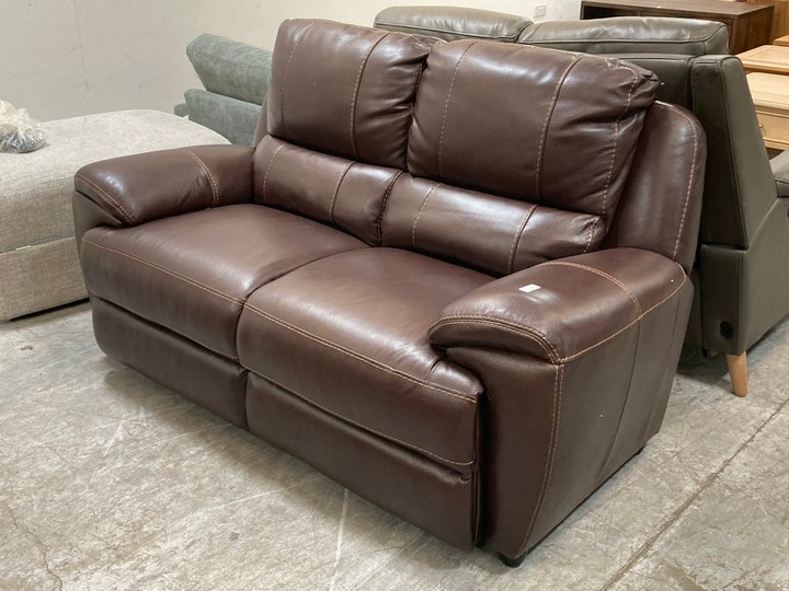 Lot 117  
            Marchington SR10 - Delivery or Collection 

                
OAK FURNITURELAND ARLINGTON 2 SEATER SOFA IN TWO TONE BROWN LEATHER - ORIGINAL RR...