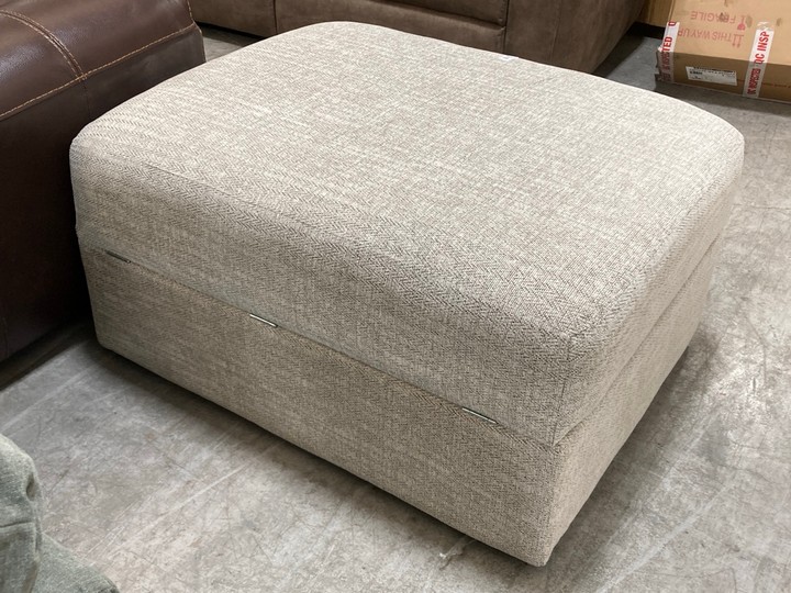 Lot 118  
            Marchington SR10 - Delivery or Collection 

                
OAK FURNITURELAND MORGAN STORAGE FOOTSTOOL IN SANTOS SILVER - ORIGINAL RRP £499.9...