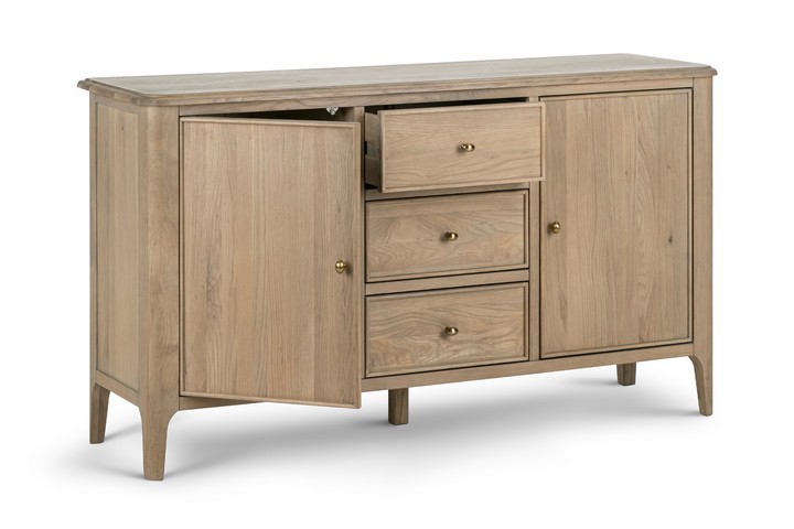 Lot 123  
            Marchington SR10 - Delivery or Collection 

                
OAK FURNITURELAND NEWTON LIGHT NATURAL SOLID OAK LARGE SIDEBOARD - ORIGINAL RRP £...