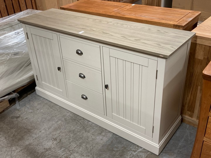 Lot 133  
            Marchington SR10 - Delivery or Collection 

                
OAK FURNITURELAND BROMPTON PAINTED ACACIA AND ASH TOP LARGE SIDEBOARD - SOLID HAR...