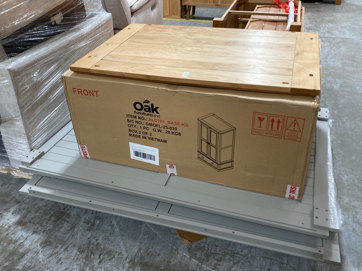 Lot 138  
            Marchington SR10 - Delivery or Collection 

                
OAK FURNITURELAND ST IVES NATURAL OAK AND LIGHT GREY PAINTED DOUBLE WARDROBE - OR...