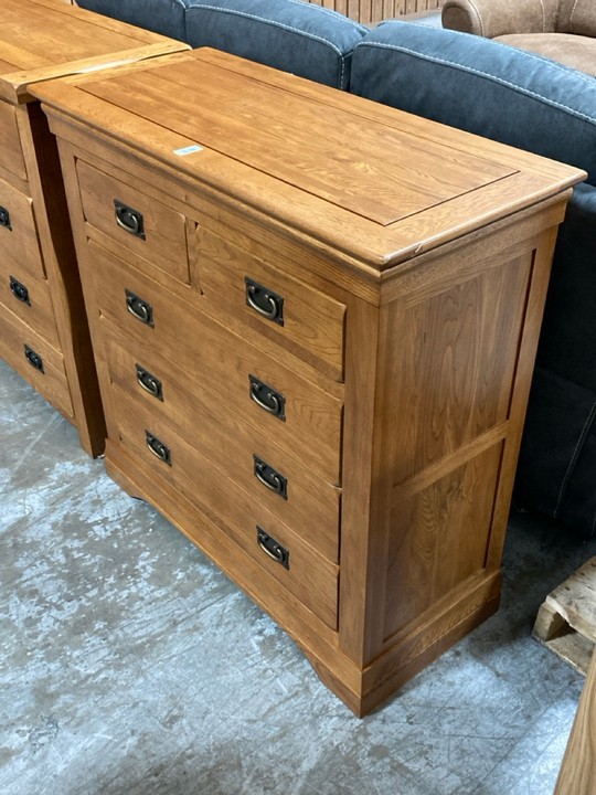 Lot 141  
            Marchington SR10 - Delivery or Collection 

                
OAK FURNITURELAND FRENCH FARMHOUSE RUSTIC SOLID OAK 3+2 DRAWER CHEST - ORIGINAL R...