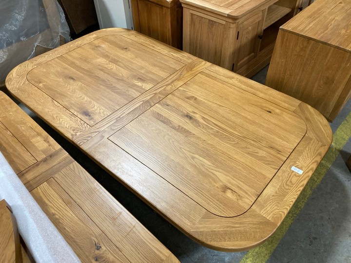 Lot 155  
            Marchington SR10 - Delivery or Collection 

                
OAK FURNITURELAND HERCULES EXTENDING DINING TABLE IN NATURAL SOLID OAK FINISH - O...