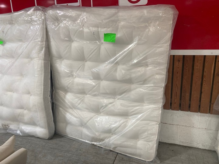 Lot 166  
            Marchington SR10 - Delivery or Collection 

                
LOAF.COM SOFA BED MATTRESS : SIZE 153 X 180CM: LOCATION - A3