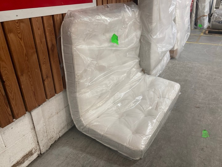 Lot 168  
            Marchington SR10 - Delivery or Collection 

                
LOAF.COM SOFA BED MATTRESS : SIZE 153 X 180CM: LOCATION - A3 - Image 2