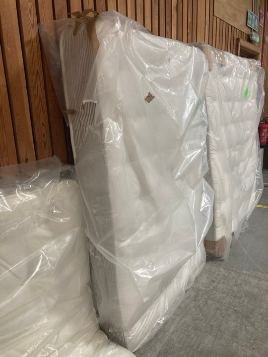 Lot 169  
            Marchington SR10 - Delivery or Collection 

                
LOAF.COM OUR PERFECT DOUBLE MATTRESS - ORIGINAL RRP £695: LOCATION - A3