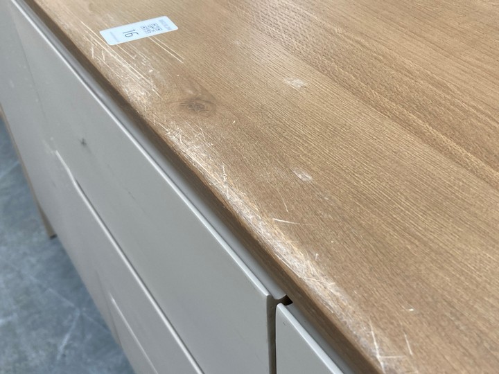 Lot 16  
            Marchington SR10 - Delivery or Collection 

                
OAK FURNITURELAND OTTO SMOKED OAK FINISH AND CASHMERE PAINTED LARGE SIDEBOARD - O...