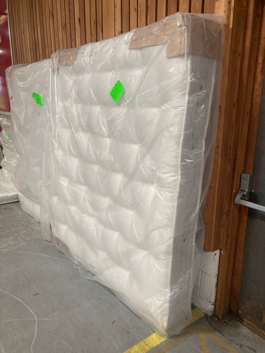 Lot 170  
            Marchington SR10 - Delivery or Collection 

                
LOAF.COM OUR PERFECT SUPER KING SIZE MATTRESS - ORIGINAL RRP £895: LOCATION - A4