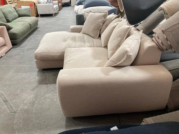 Lot 173  
            Marchington SR10 - Delivery or Collection 

                
LOAF.COM WODGE MODULAR STYLE LEFT HAND FACING CHAISE END CORNER SOFA IN THATCH HO...