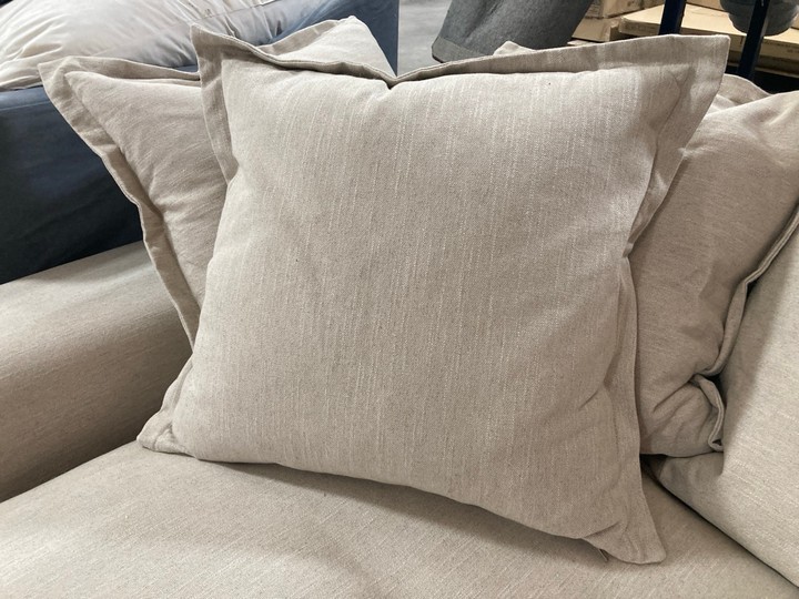 Lot 173  
            Marchington SR10 - Delivery or Collection 

                
LOAF.COM WODGE MODULAR STYLE LEFT HAND FACING CHAISE END CORNER SOFA IN THATCH HO...