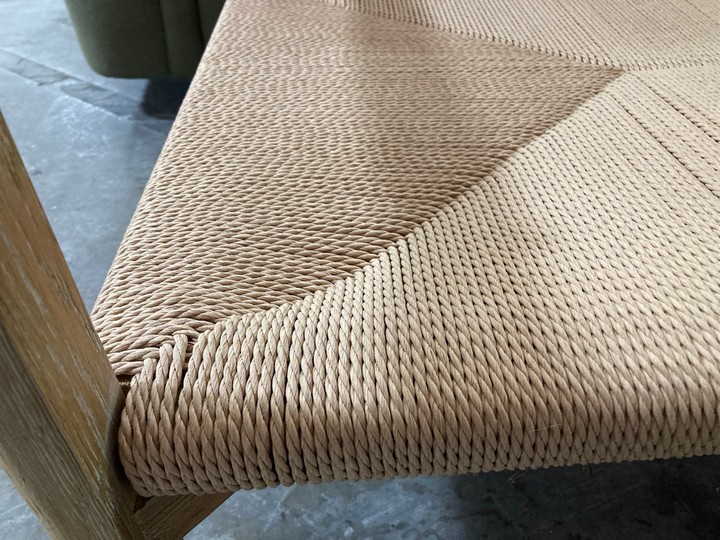 Lot 177  
            Marchington SR10 - Delivery or Collection 

                
LOAF.COM KEEPSAKE COFFEE TABLE IN LIGHT OAK AND NATURAL ROPE WITH CLEAR GLASS TOP... - Image 4