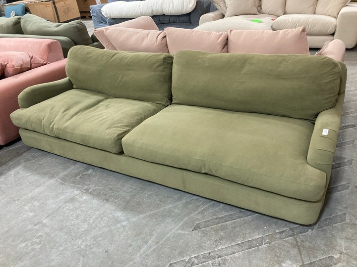 Lot 178  
            Marchington SR10 - Delivery or Collection 

                
LOAF.COM JONESY EXTRA LARGE 4 SEATER SOFA IN ALLOTMENT CLEVER COTTON - ORIGINAL R...