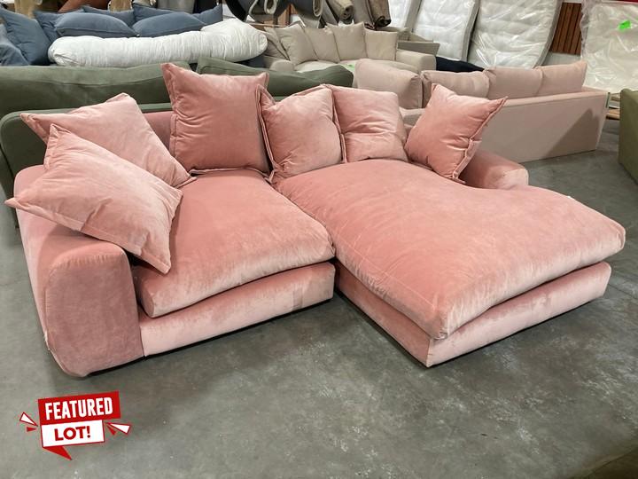 Lot 179  
            Marchington SR10 - Delivery or Collection 

                
LOAF.COM WODGE MODULAR STYLE RIGHT HAND FACING CHAISE END CORNER SOFA IN FLUSHED ...