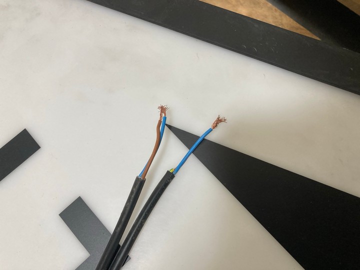 Lot 182  
            Marchington SR10 - Delivery or Collection 

                
2 X ASSORTED LARGE VINTAGE STYLE SHOP SIGNAGE ITEMS TO INCLUDE 'TAKE ME HOME' LAR...