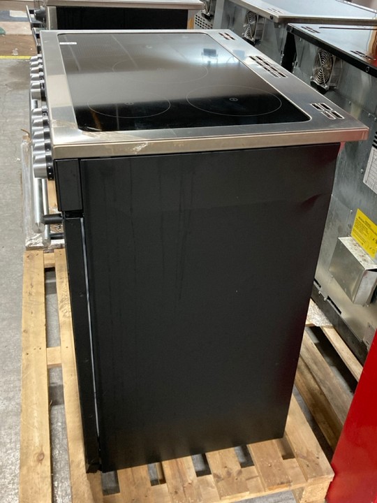 Lot 203  
            Marchington SR10 - Delivery or Collection 

                
STOVES RICHMOND DELUXE 90CM RANGE COOKER IN BLACK MODEL: D900EI RTY: LOCATION - C... - Image 5