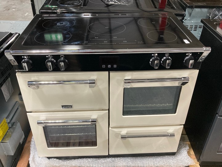 Lot 210  
            Marchington SR10 - Delivery or Collection 

                
STOVES RICHMOND 100CM ELECTRIC RANGE COOKER WITH INDUCTION HOB: MODEL S1000EI - O...