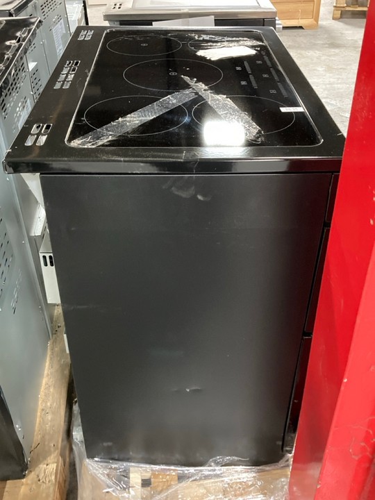 Lot 212  
            Marchington SR10 - Delivery or Collection 

                
STOVES RICHMOND DELUXE 90CM RANGE COOKER WITH INDUCTION HOB IN BLACK : MODEL D900... - Image 4