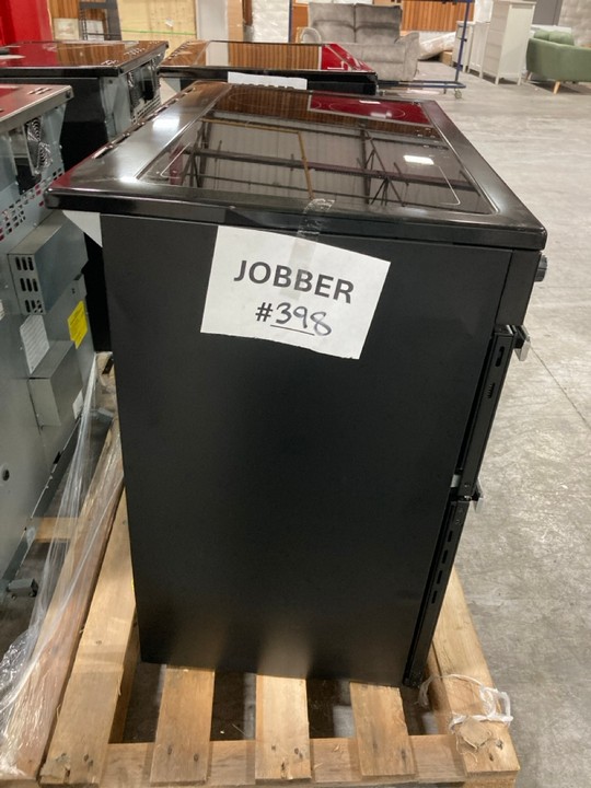 Lot 214  
            Marchington SR10 - Delivery or Collection 

                
BELLING COOKCENTRE 100CM RANGE COOKER WITH INDUCTION HOB: MODEL 100EI - ORIGINAL ... - Image 3