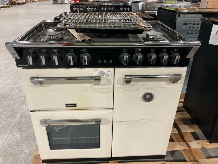 Lot 216  
            Marchington SR10 - Delivery or Collection 

                
STOVES STERLING 90CM DUAL FUEL RANGE COOKER: MODEL S900DF - ORIGINAL RRP £1419: L...