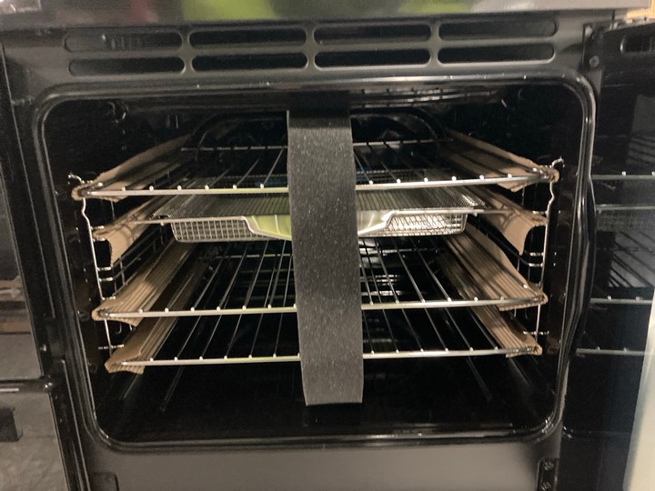 Lot 217  
            Marchington SR10 - Delivery or Collection 

                
STOVES RICHMOND DELUXE 110CM ELECTRIC RANGE COOKER WITH INDUCTION HOB: MODEL 110E... - Image 2