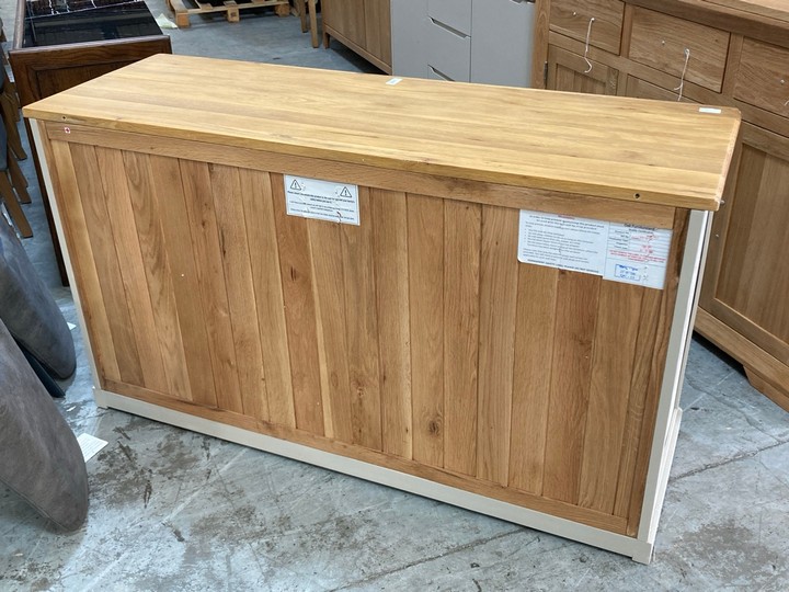 Lot 21  
            Marchington SR10 - Delivery or Collection 

                
OAK FURNITURELAND HENLEY NATURAL OAK AND STONE PAINTED HARDWOOD LARGE SIDEBOARD -...