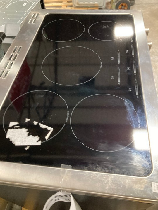 Lot 221  
            Marchington SR10 - Delivery or Collection 

                
STOVES STERLING 90CM ELECTRIC RANGE COOKER WITH INDUCTION HOB: MODEL S900EI - ORI... - Image 4