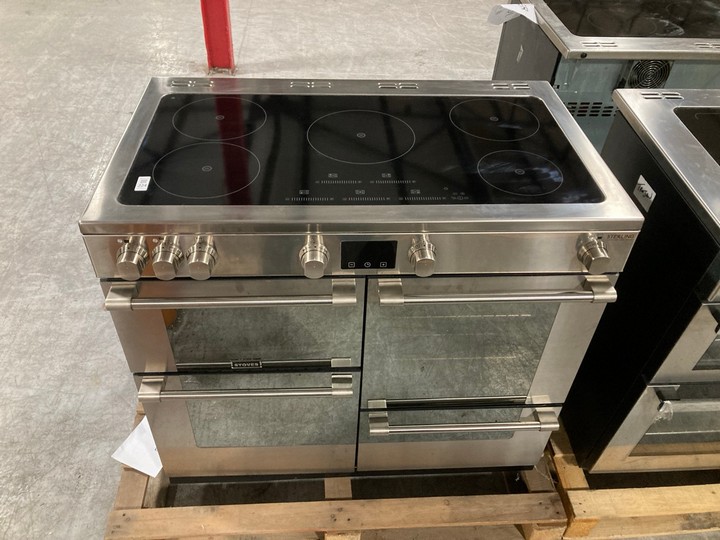 Lot 224  
            Marchington SR10 - Delivery or Collection 

                
STOVES STERLING DELUXE RANGE COOKER WITH INDUCTION HOB IN STAINLESS STEEL : MODEL...