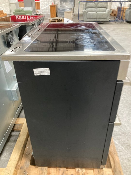 Lot 226  
            Marchington SR10 - Delivery or Collection 

                
STOVES STERLING 110CM ELECTRIC RANGE COOKER WITH INDUCTION HOB: MODEL S1100EI - O... - Image 4