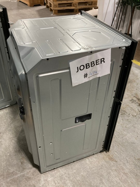 Lot 229  
            Marchington SR10 - Delivery or Collection 

                
BELLING BUILT IN DOUBLE ELECTRIC OVEN : MODEL BI903MFC - ORIGINAL RRP £499: LOCAT... - Image 3