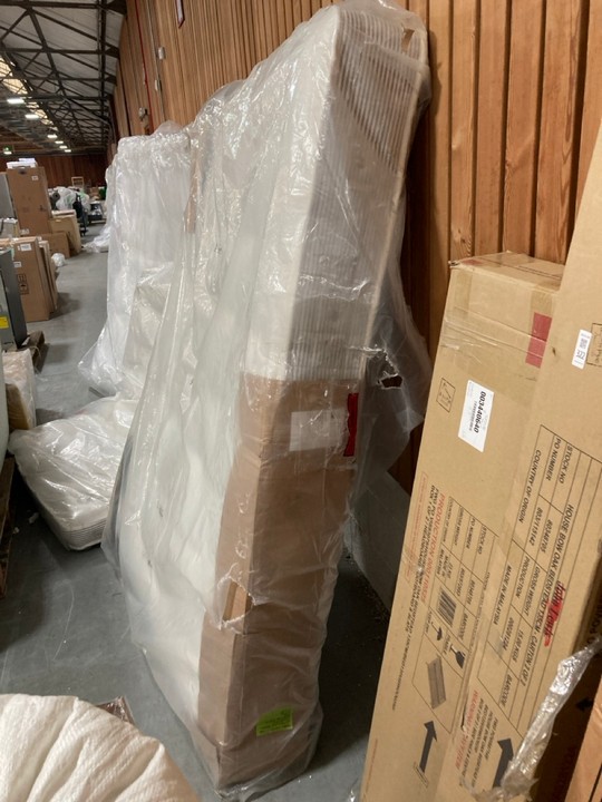 Lot 250  
            Marchington SR10 - Delivery or Collection 

                
LOAF.COM OUR PERFECT MATTRESS KING SIZE FIRM ORIGINAL RRP: £845: LOCATION - A8