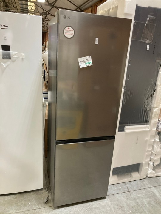 Lot 267  
            Marchington SR10 - Delivery or Collection 

                
LG TALL FRIDGE FREEZER : MODEL GBBSJ10DPY - ORIGINAL RRP £699: LOCATION - A5