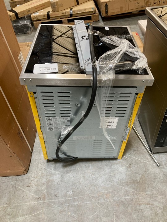 Lot 272  
            Marchington SR10 - Delivery or Collection 

                
BERTAZZONI 60CM ELECTRIC RANGE COOKER WITH CERAMIC HOB: MODEL PRO64I1EGIT - ORIGI... - Image 4