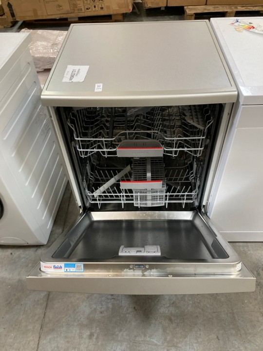 Lot 275  
            Marchington SR10 - Delivery or Collection 

                
BOSCH DISHWASHER: MODEL SMS4EKI06G - ORIGINAL RRP £529: LOCATION - A5