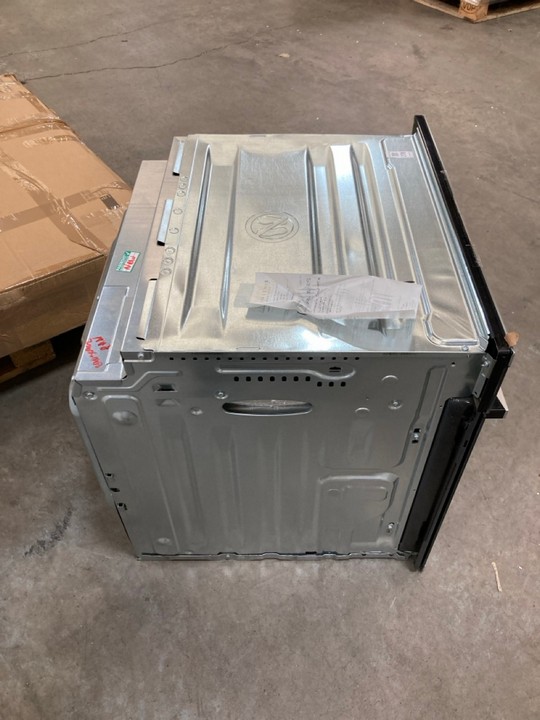 Lot 278  
            Marchington SR10 - Delivery or Collection 

                
JOHN LEWIS & PARTNERS BUILT IN SINGLE ELECTRIC OVEN: MODEL JLBIOS641 - ORIGINAL R...