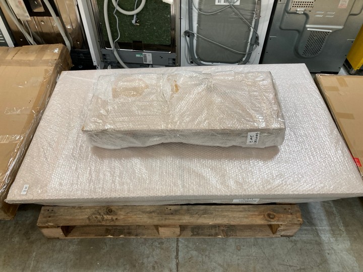 Lot 280  
            Marchington SR10 - Delivery or Collection 

                
JOHN LEWIS & PARTNERS FOXMOOR EXTENDING DINING TABLE IN NATURAL OAK AND WHITE - O...