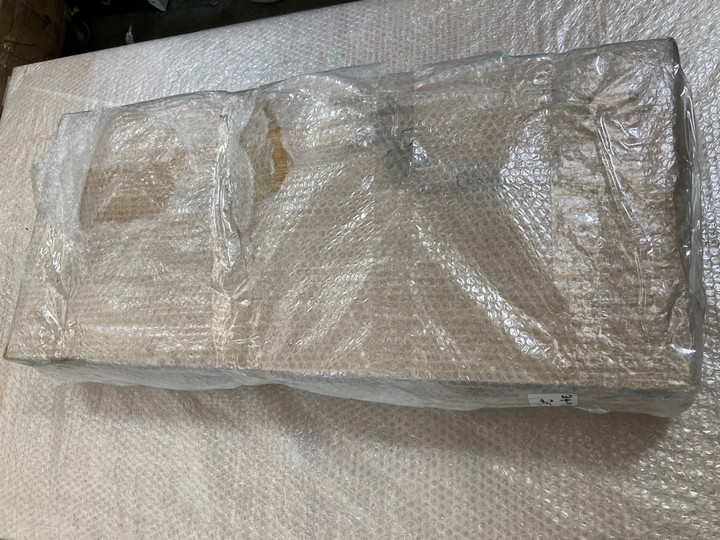 Lot 280  
            Marchington SR10 - Delivery or Collection 

                
JOHN LEWIS & PARTNERS FOXMOOR EXTENDING DINING TABLE IN NATURAL OAK AND WHITE - O... - Image 2