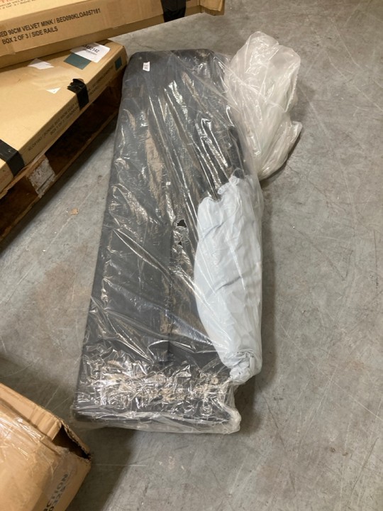 Lot 283  
            Marchington SR10 - Delivery or Collection 

                
JOHN LEWIS & PARTNERS BOBBIN CONSOLE TABLE IN BLACK FINISH: LOCATION - A6